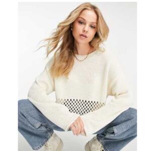 Open stitch hem sweater